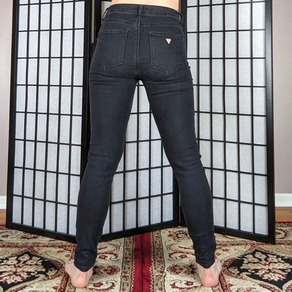 2/40 Guess black jeans - Picture 4 of 11